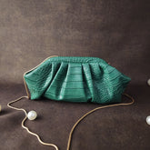 Lion Pouchette - Green